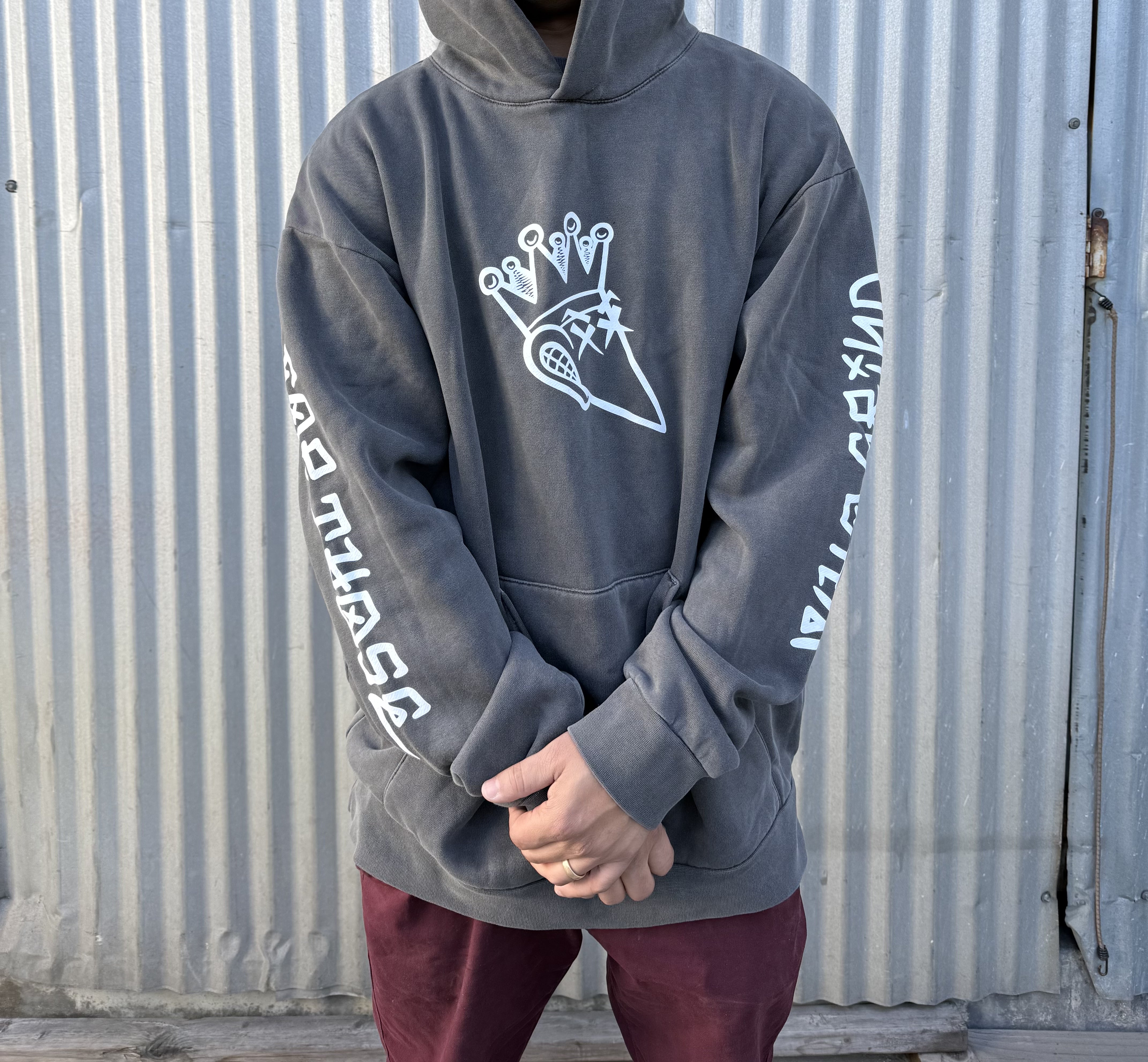 GRIND KING ブラック Tシャツ M GRIND KING ブラック Tシャツ Mの通販はau PAY マーケット - 輸入雑貨